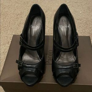 Black open toe pumps